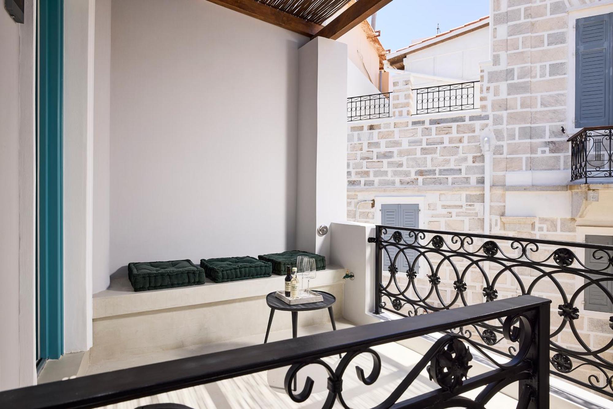 Syroc Maison Ermoupoli Habitación foto